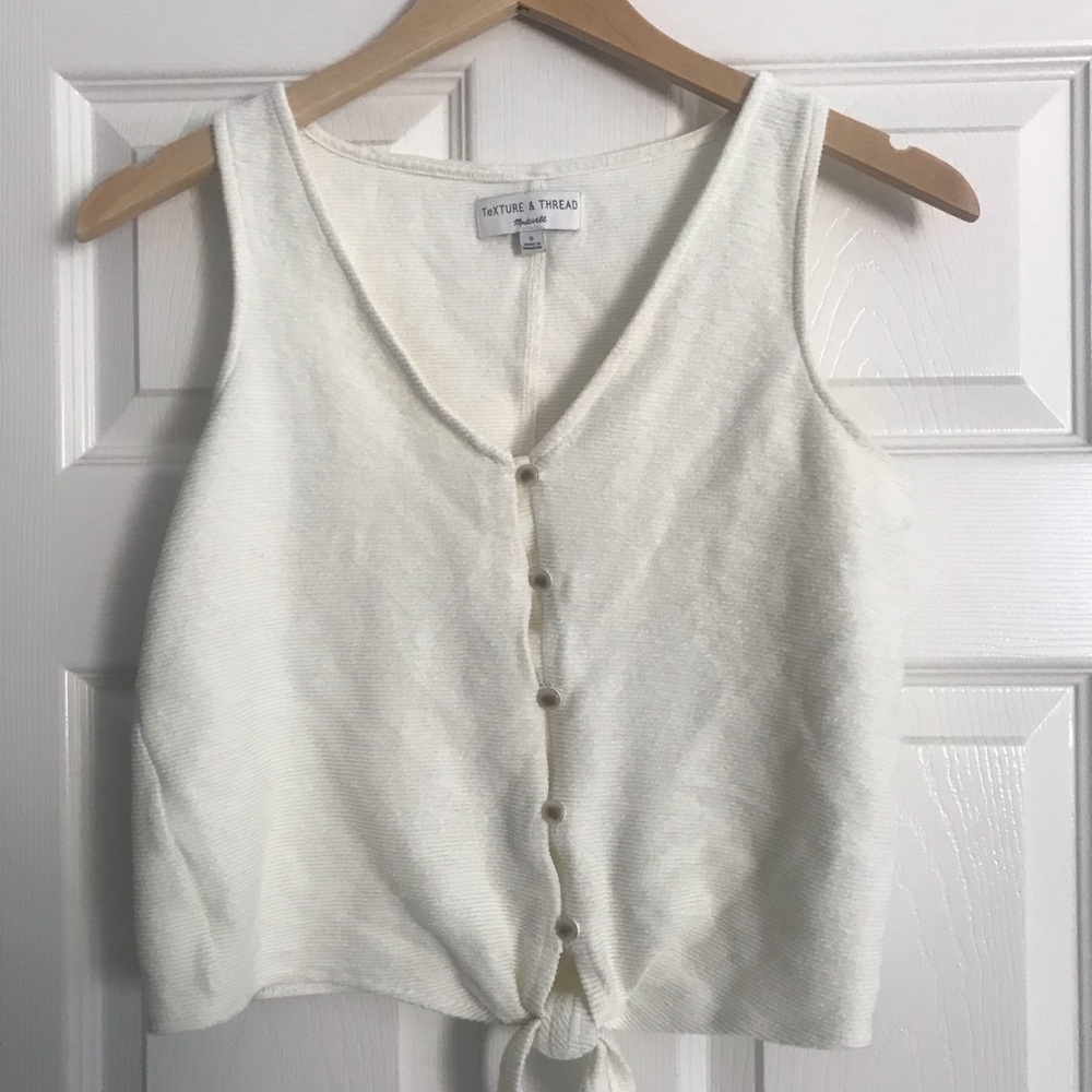 Madewell rivet & thread size small tank